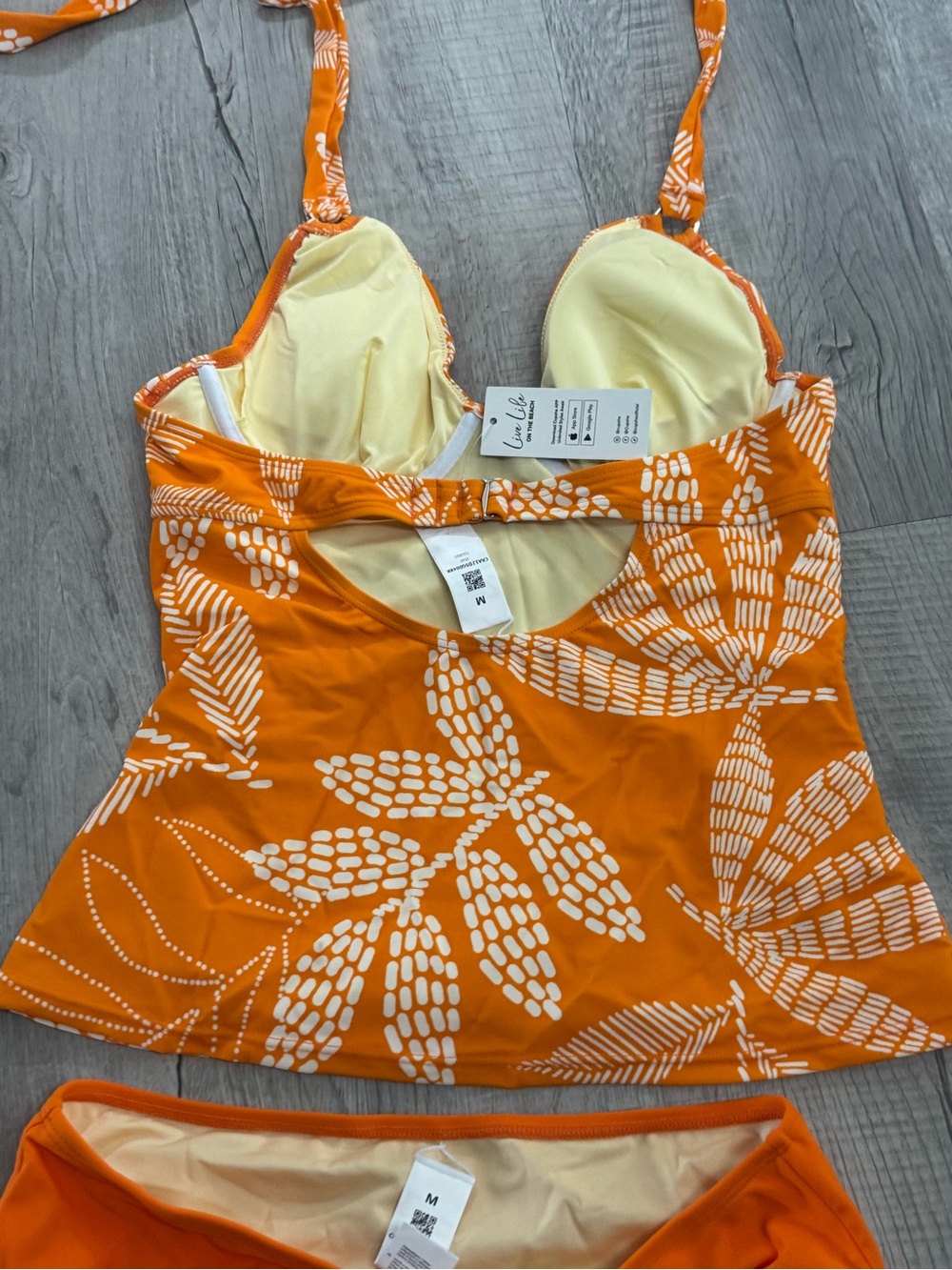 Cupshe Orange & White Tropical Halter Tankini Set - Picture 3 of 6